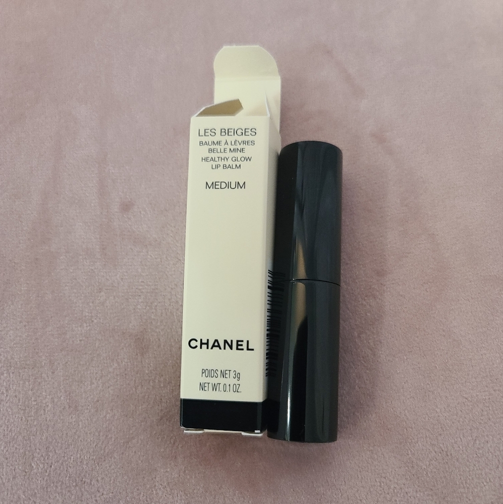 LES BEIGES Chanel Lip Balm - Picture 2 of 9
